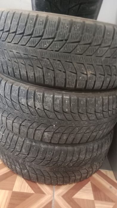 Шины 215/60R16 (4шт)
