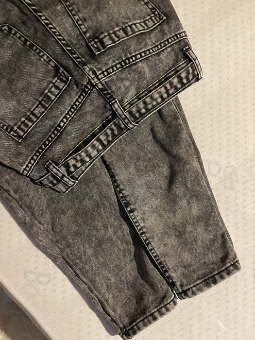 Дънки с колан bershka