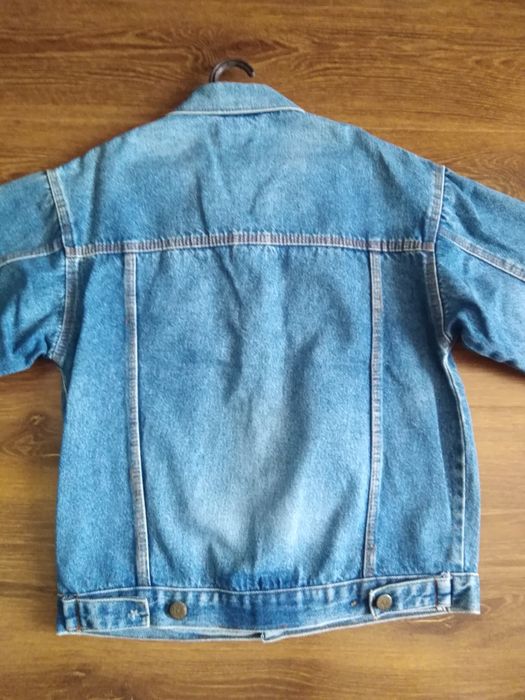 Джинсовая куртка на 10-12лет