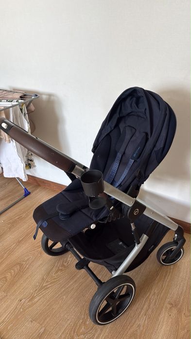 Продается коляска cybex balios s lux