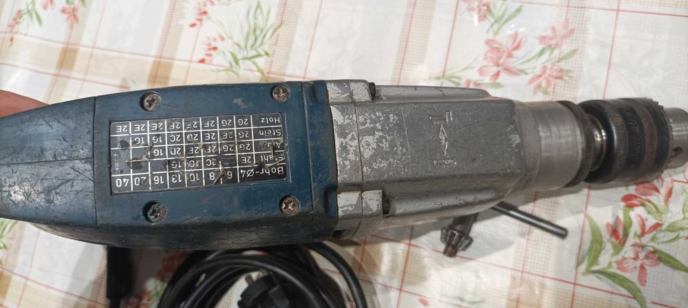 AEG SB2E 750 двускоростна ударна бормашина