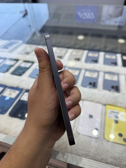 Samsung S25 plus 12/256 gb