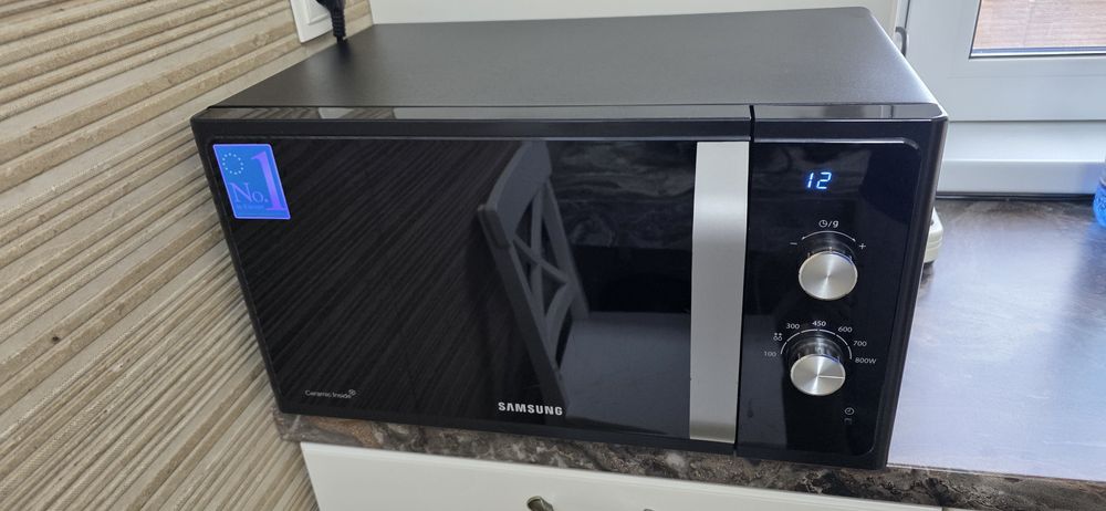 Cuptor cu microunde Samsung