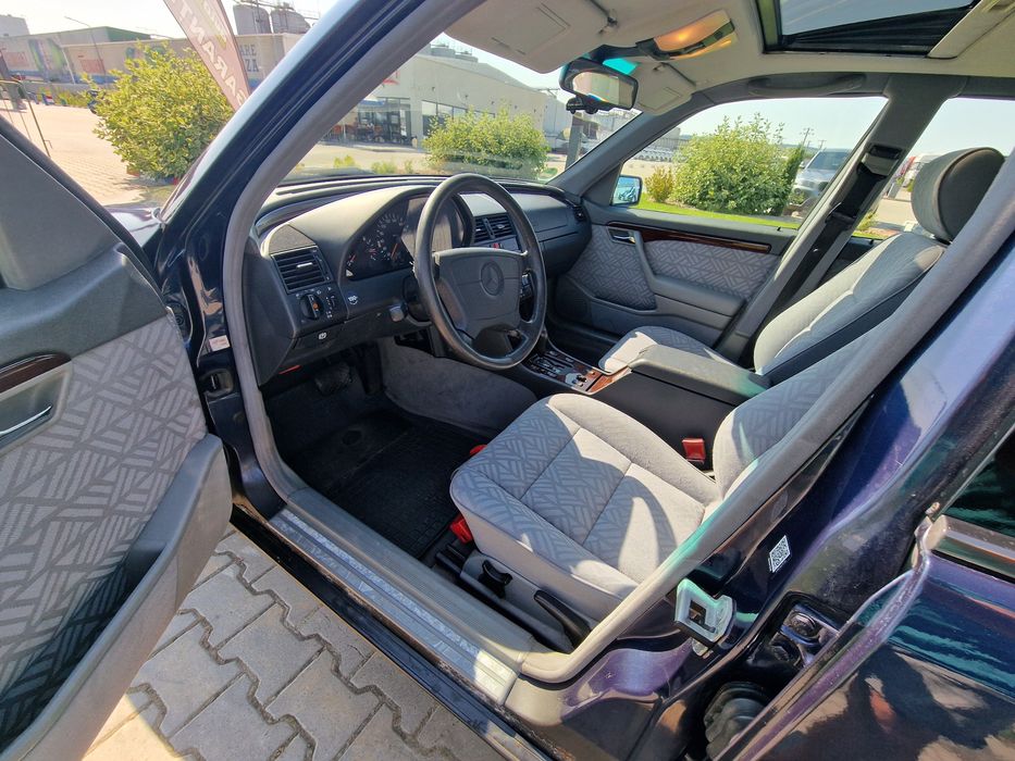 Mercedes C220 W202Masina de EpocaStare Originala 10/10-Acum si in Rate