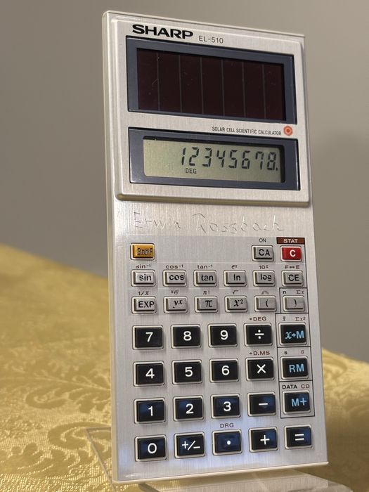 Калкулатор Sharp EL510
