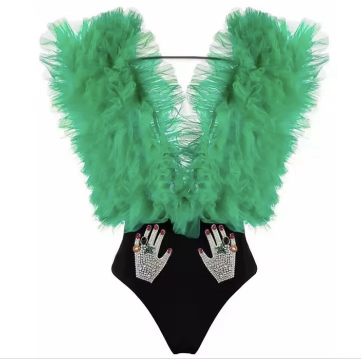 Боди със зелени детайли