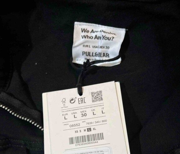 Pull and Bear-черен дънков гащеризон