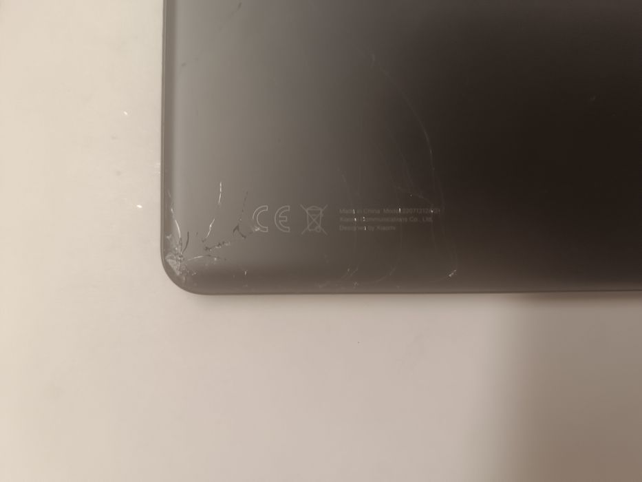 Xiaomi 12T 128gb с кейс стъклен протектор.