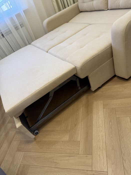 Диван двухместный