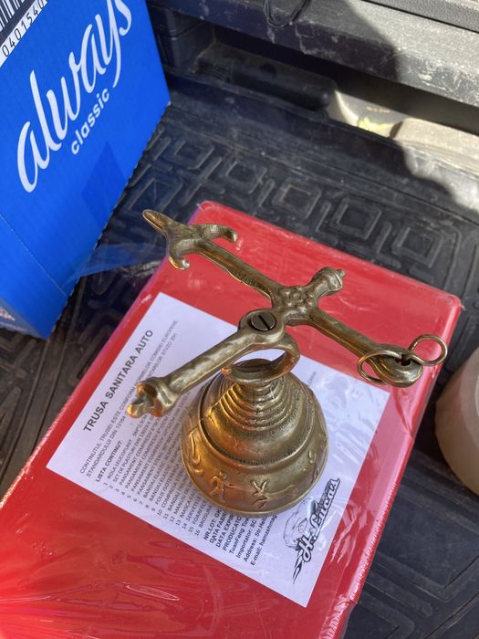 Clopot Alama-Bronz Lucrat in stil Traditional