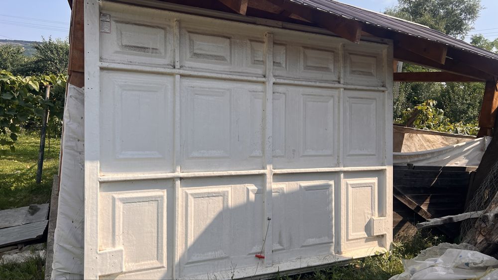 Usa garaj electrica si manuala 2.73 latime pe 2.10 inaltime