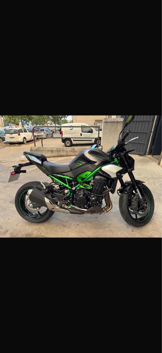 Kawasaki Z900 91 kw 124 CP 2025