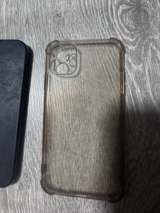 Чехлы на 11 айфон