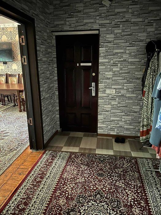 Cрочно Продаю  4/4/5 кв на карасу-1