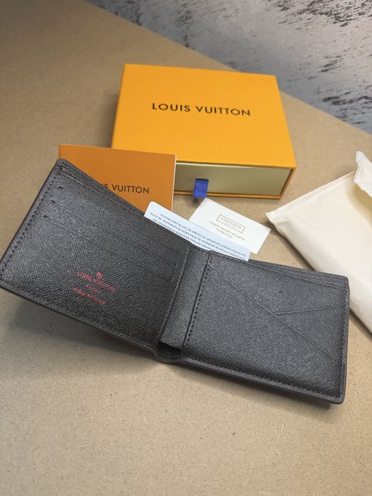 Портфейли Louis Vuitton