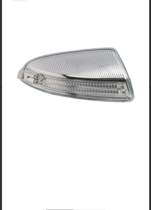 Мигач в огледало Мерцедес С клас W204