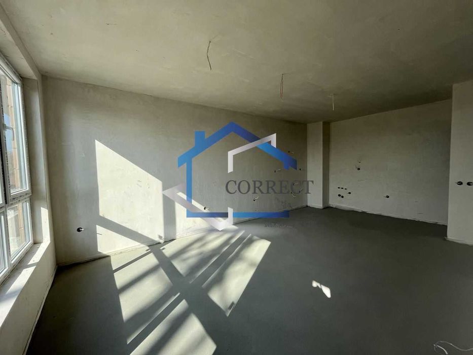 Продава се Двустаен апартамент в Варна, Кайсиева градина - 65 кв.м за 1231 €/кв.м - Снимка #2