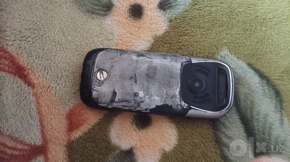 Samsung C3350 продаётся деньги только наличными