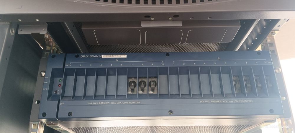 Продам шкаф для оборудования