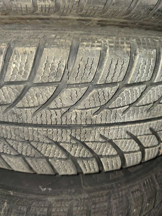 Гуми с метални джанти за Ауди А3