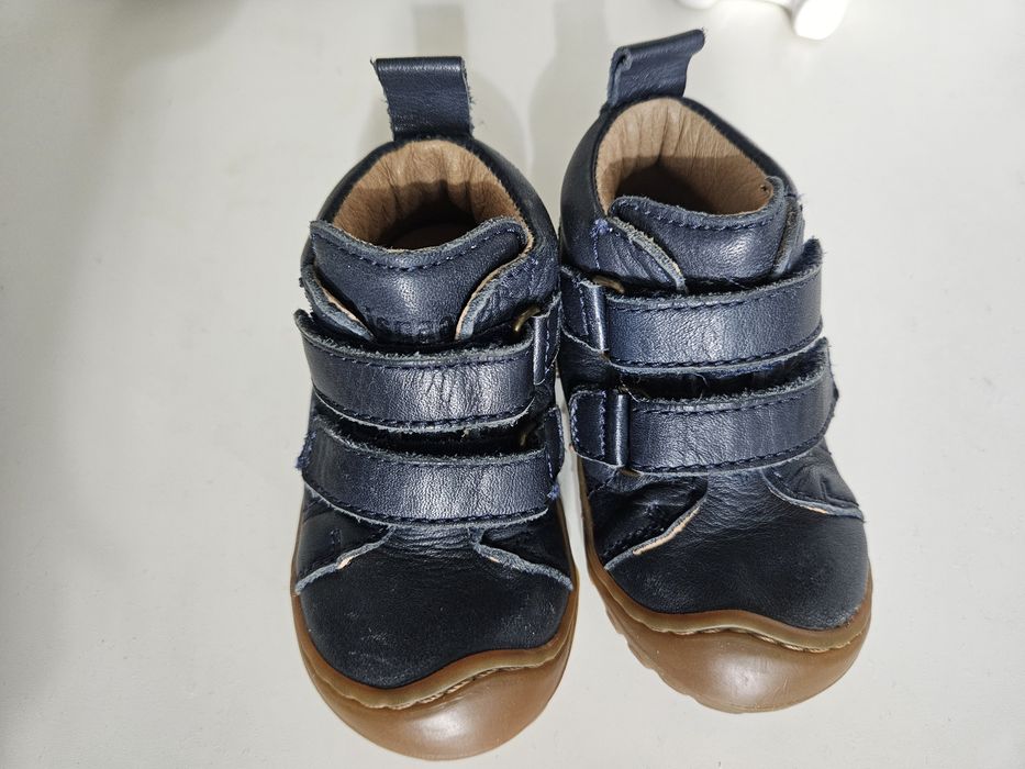 Ghete Bisgaard Gerl- 19(12,6 cm ),barefoot, piele naturala,primii pasi