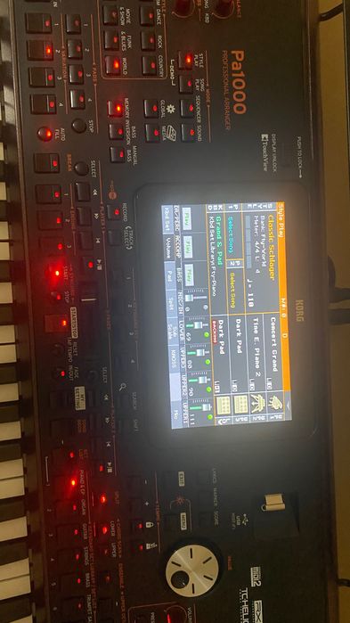 Клавир — КОРГ ПА1000