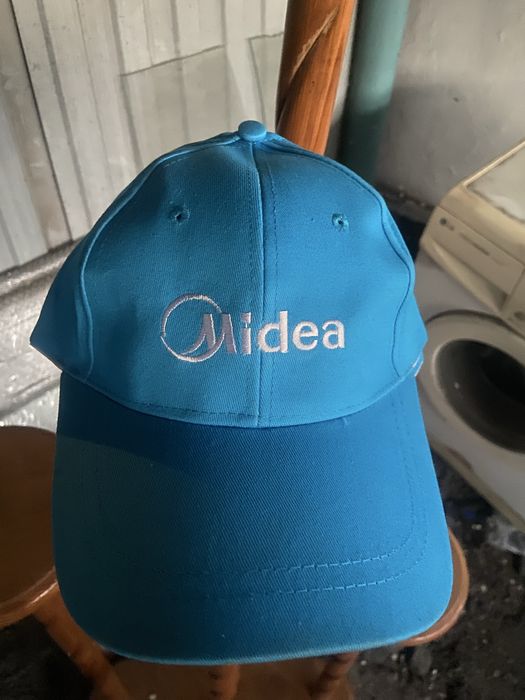 Кепки новые не дорого