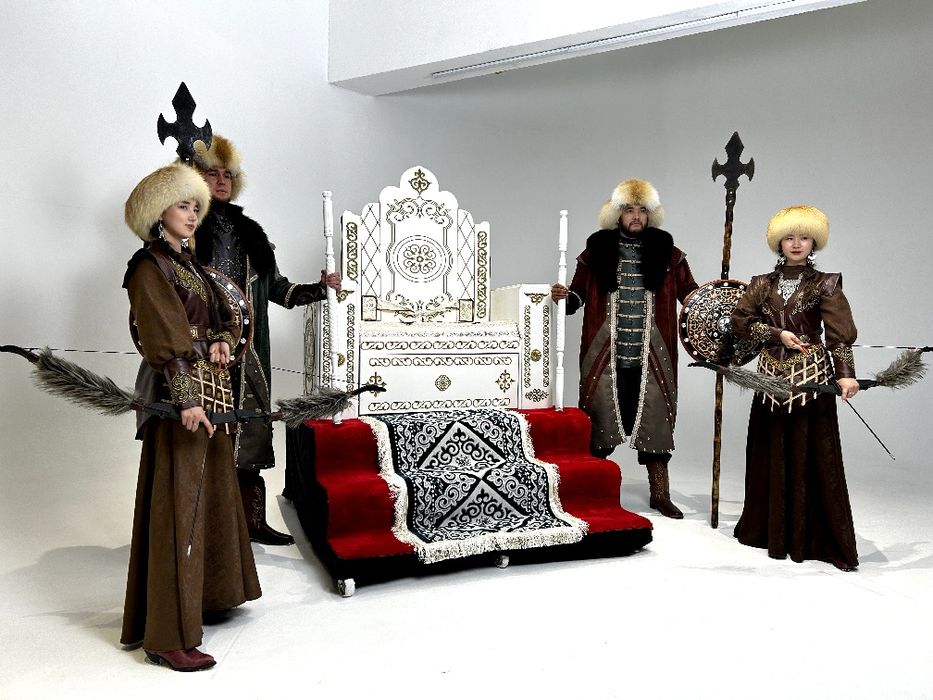 Ең үлкен тақ Алматы қаласында