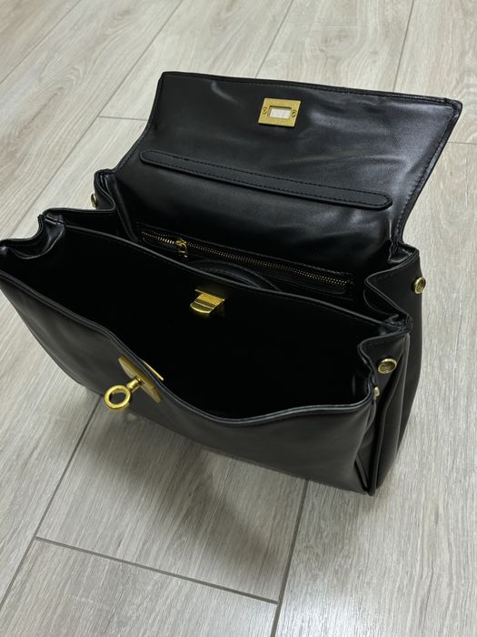 Сумка под Balenciaga
