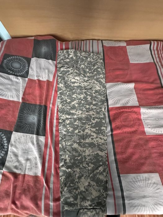 Камуфлажни дрехи