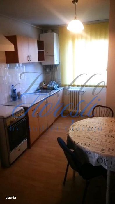 Apartament 3 camere, zona Ciucas