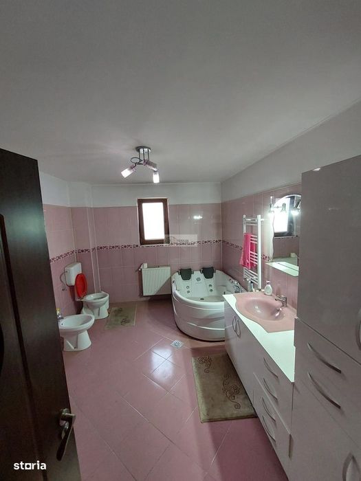 Casa/vila de vanzare in Garoafa /Vrancea