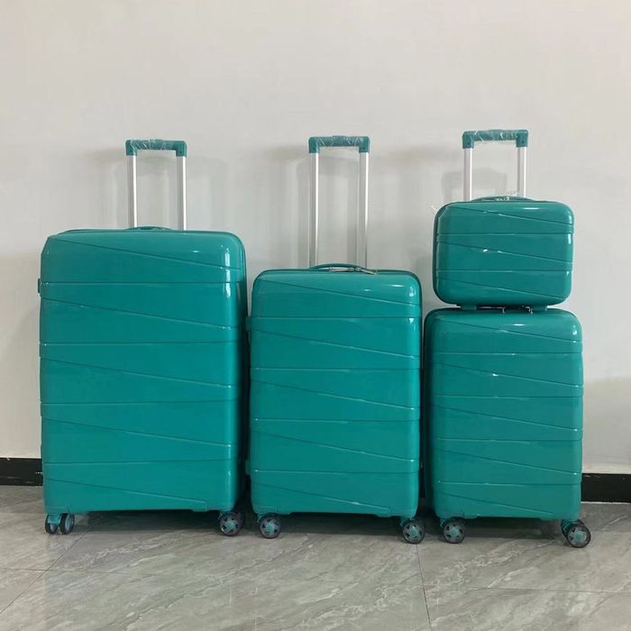 Чемодан 4в1 с гарантиям