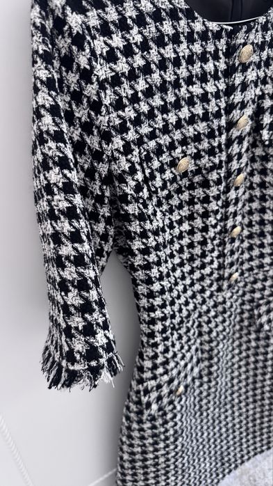 продаю платье красивое