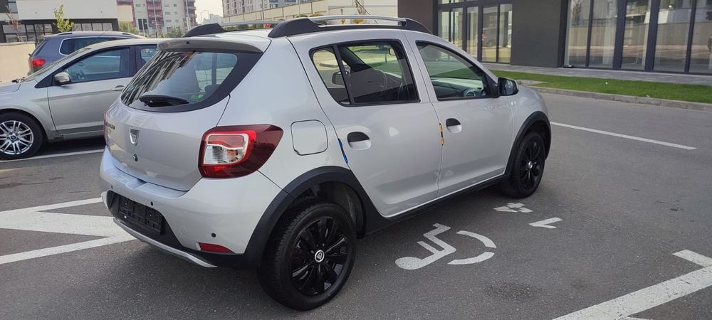 Dacia Sandero Stepway an 2015 .mot 1.5 dci.euro 6.