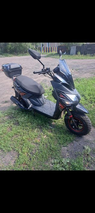 Продам  самурай скутер или обмен на айфон