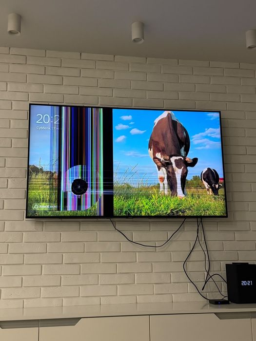 Телевизор Samsung Crystal UHD