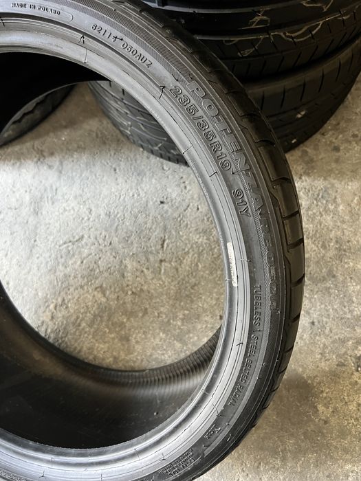 2 anvelope vara 235/35/19 , Bridgestone , 6 mm