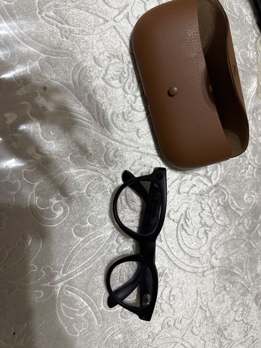 Ray Ban meta Headliner