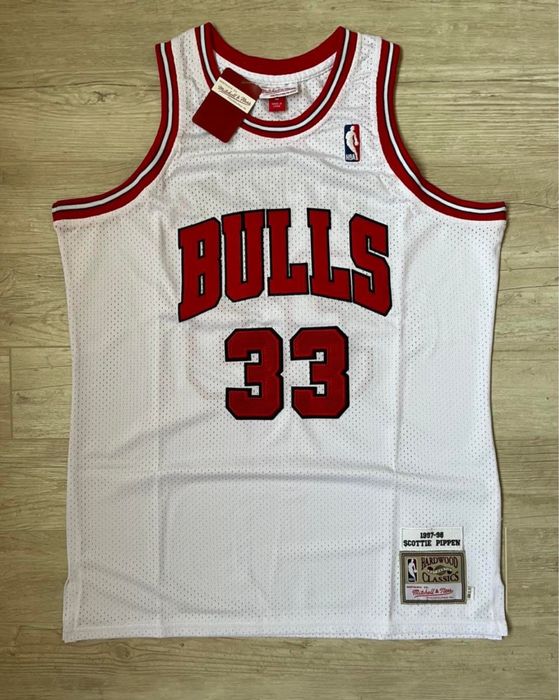 NBA Mitchell & Ness jersey