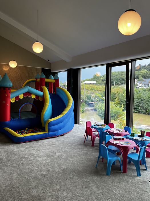 Kids corner/tobogan gonflabil/animatori socio-educativa/minnie&mickey