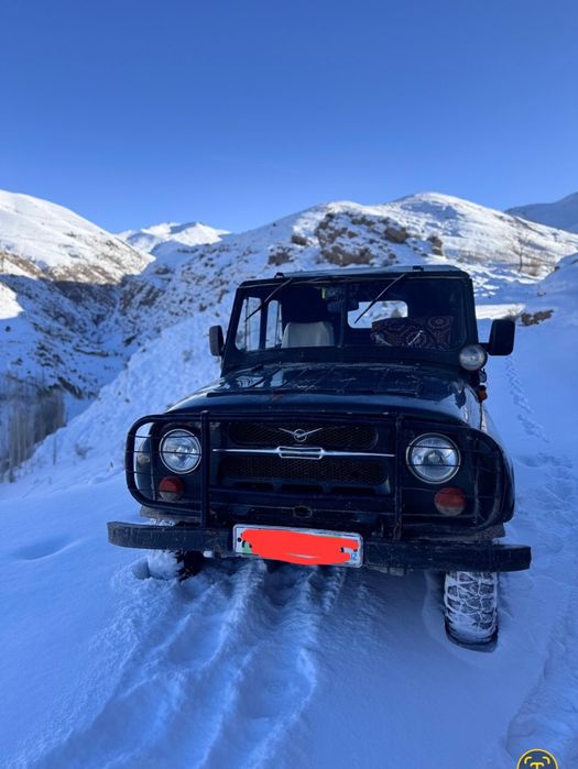 Uaz 469 sotiladi