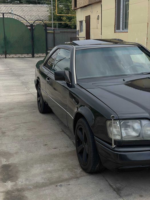 Mercedes-Benz W124 Coupe 3.0.