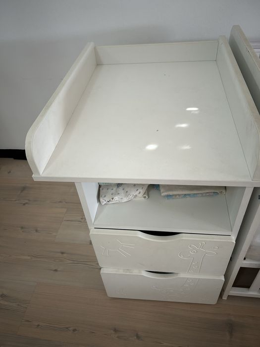 манеж  с полками продам