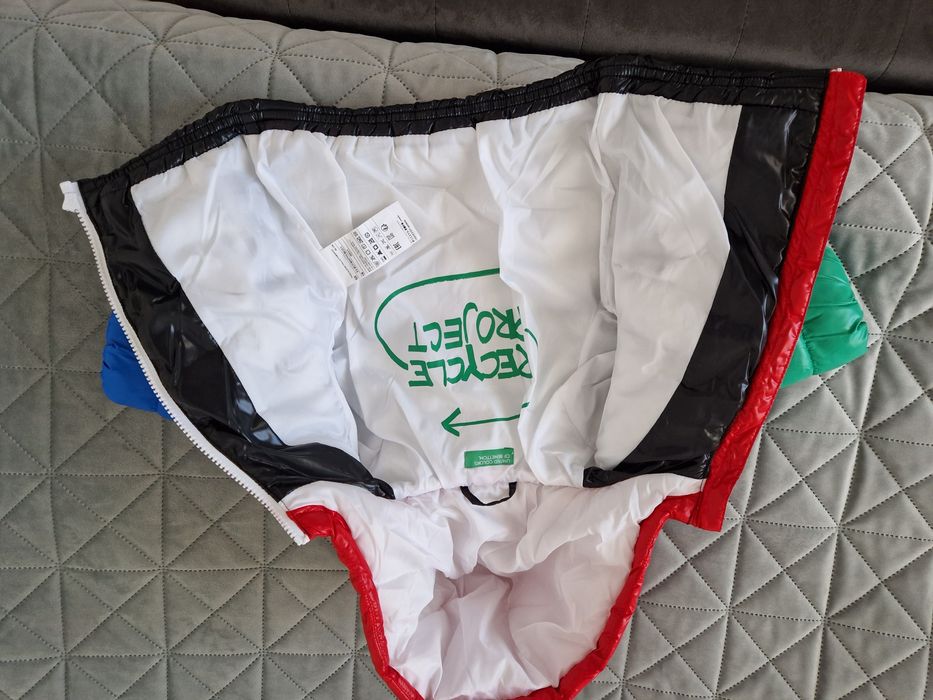 2 Jachete bebelus Benetton mas 62 si 68