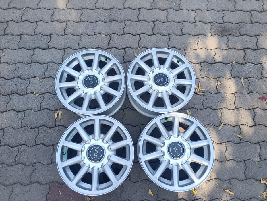 Продам комплекты  дисков на Ауди