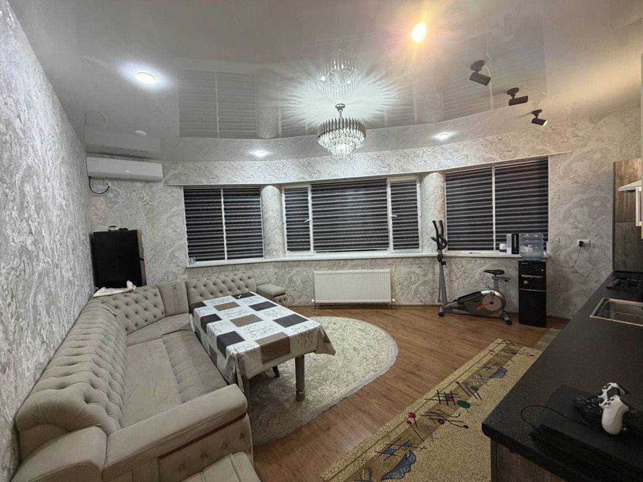 Продаётся 2х комн квартира на 4 этаже Ор-р Файзобод мечеть