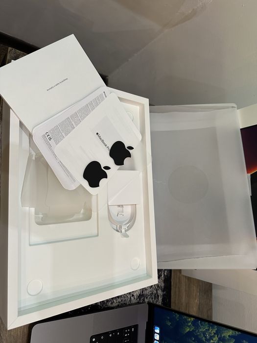Macbook Pro 16 M1 Pro 32/512 EAC