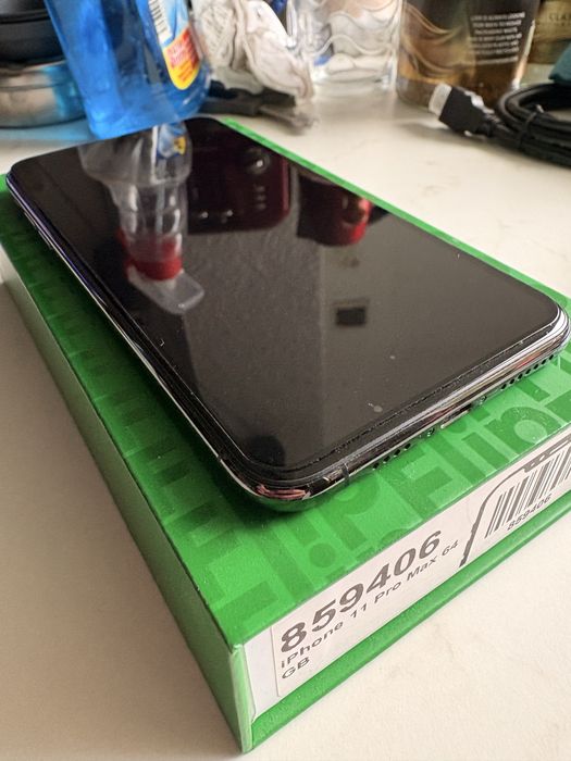 Iphone 11 Pro Max, 2 години гаранция!100% батерия!