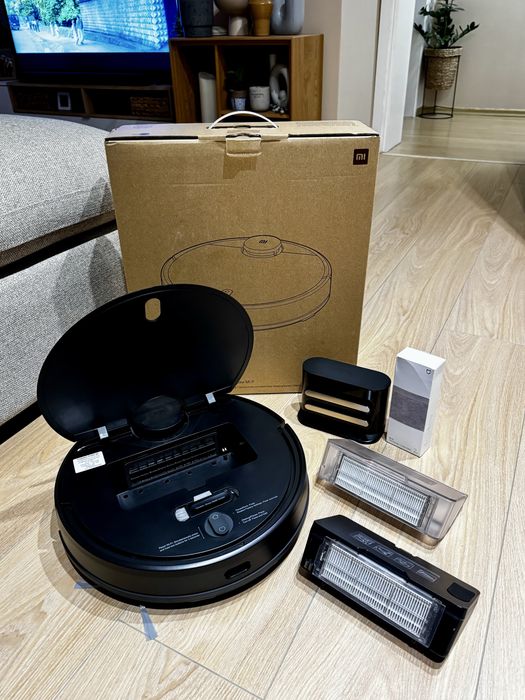 Робот прахосмукачка Xiaomi Mi Mop PRO